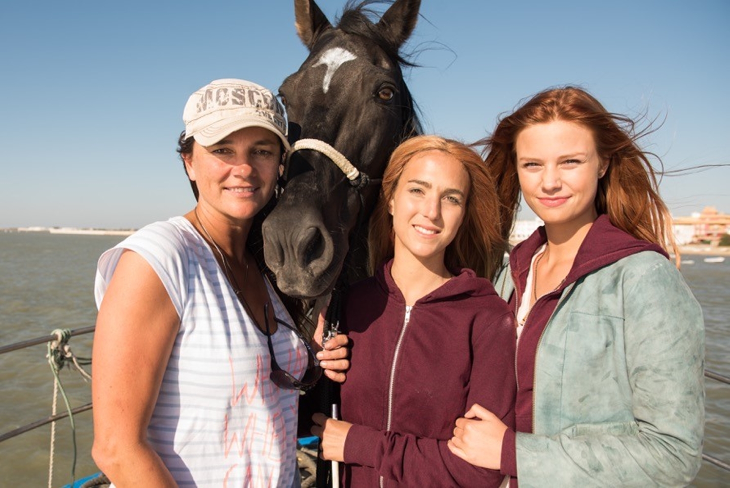 Regisseurin Katja von Garnier, Pferdetrainerin Kenzie Dysli und Hauptdarstellerin Hanna Binke und OSTWIND